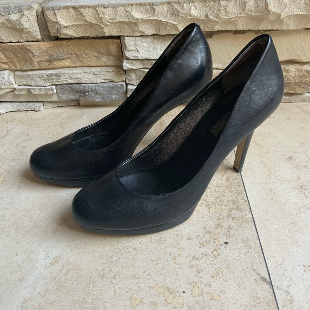 Banana Republic Pumps